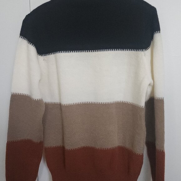 Brand New Women's Light Sweater - Picture 1 of 6
